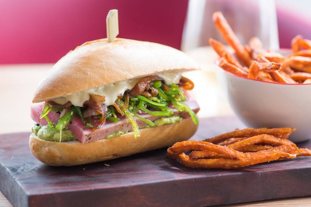 Tangata Restaurant | restaurant | 2002 N Main St, Santa Ana, CA 92706, USA | 7145500906 OR +1 714-550-0906