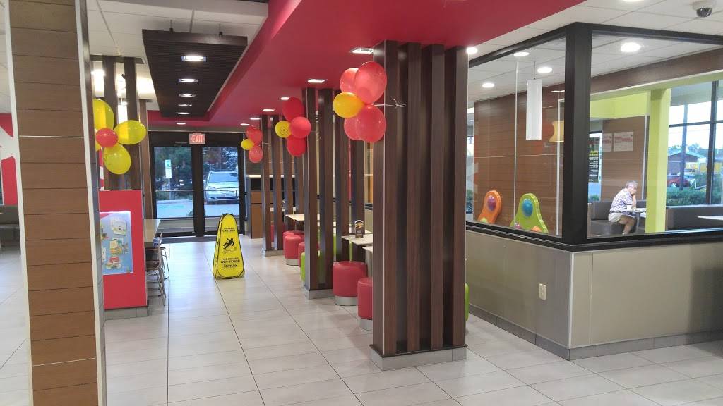 McDonalds | cafe | 3300 Leonardtown Rd, Waldorf, MD 20601, USA | 3016383682 OR +1 301-638-3682