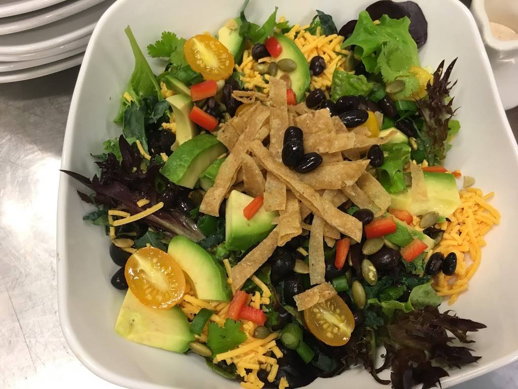 Bluefront Cafe | cafe | 3420, 86 W Maple St, Sturgeon Bay, WI 54235, USA | 9207439218 OR +1 920-743-9218