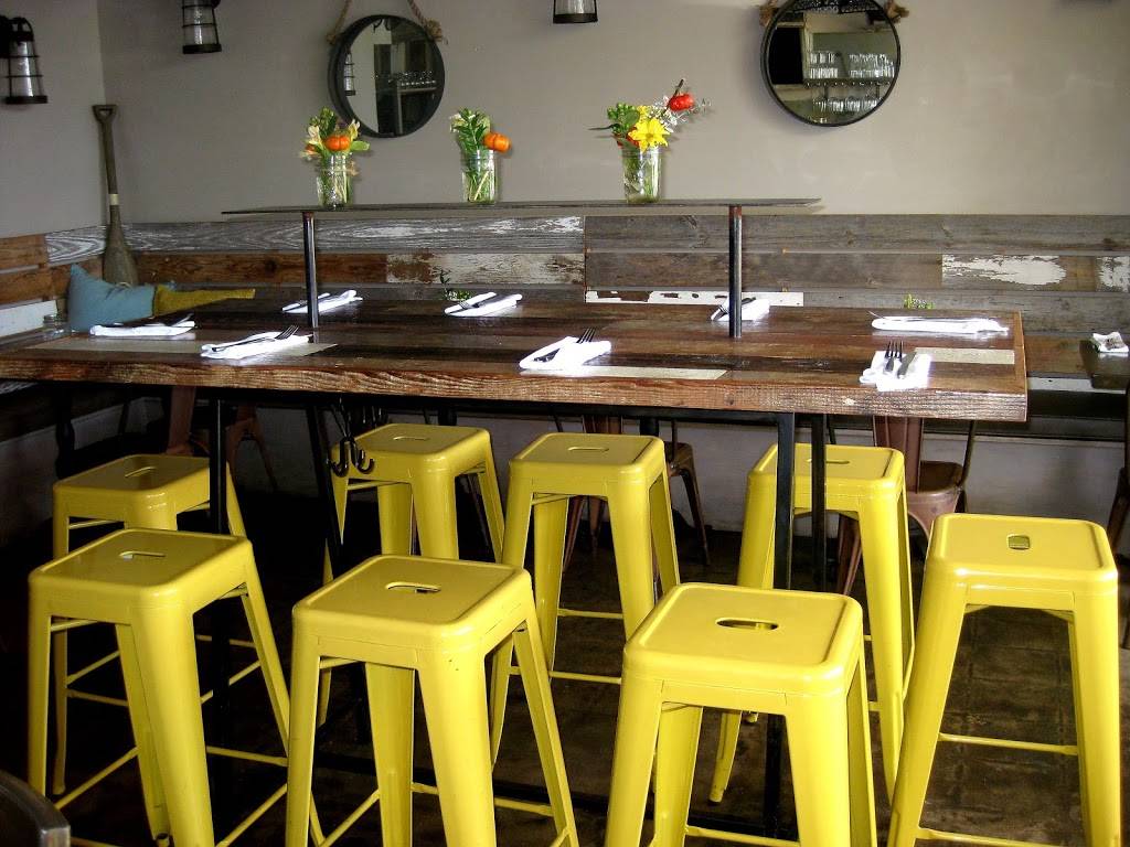 the Hook & Plow | restaurant | 425 Pier Ave, Hermosa Beach, CA 90254, USA | 3109375909 OR +1 310-937-5909