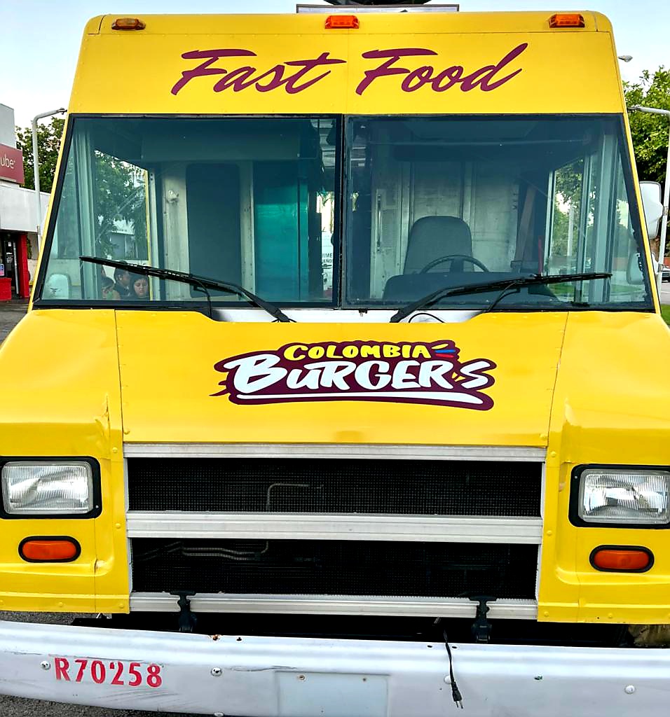 Colombia Burgers | restaurant | 6710 SW 117th Ave, Kendall, FL 33183, USA | 7869619738 OR +1 786-961-9738