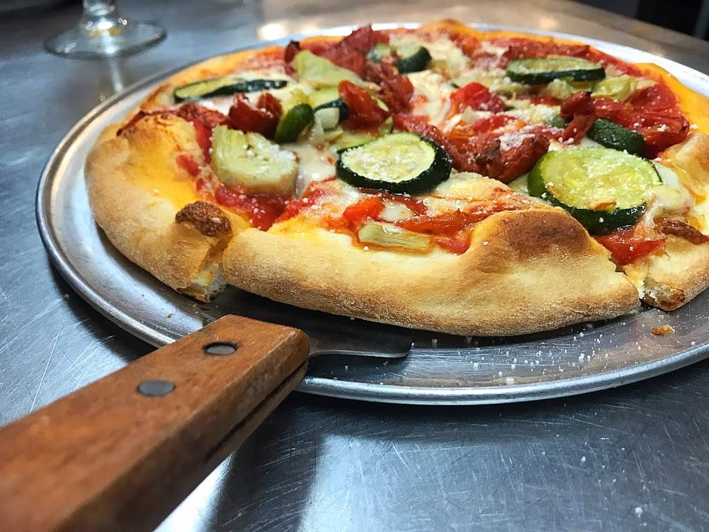 Fortunatos Pizza Italian Restaurant | restaurant | 6890 Gulfport Blvd S, South Pasadena, FL 33707, USA | 7272568841 OR +1 727-256-8841