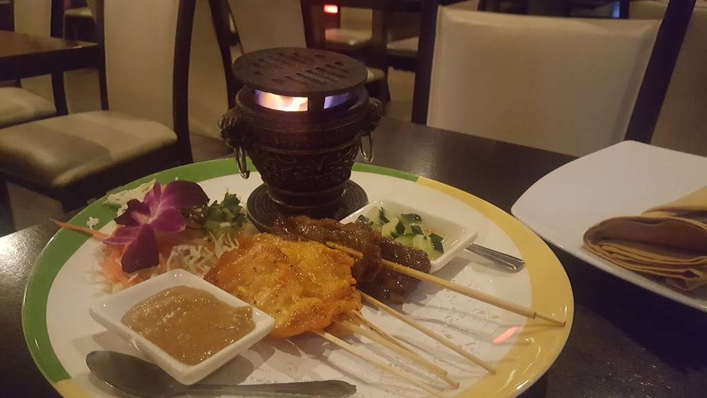 Baja Fresh Mexican Grill | restaurant | 19711 # C, Rinaldi St, Northridge, CA 91326, USA | 8188313100 OR +1 818-831-3100