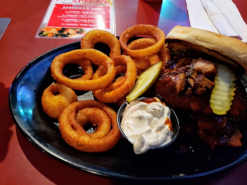 Cappys Hotspot Bar & Grill | restaurant | 5560 S 48th St, Lincoln, NE 68516, USA | 4024211424 OR +1 402-421-1424