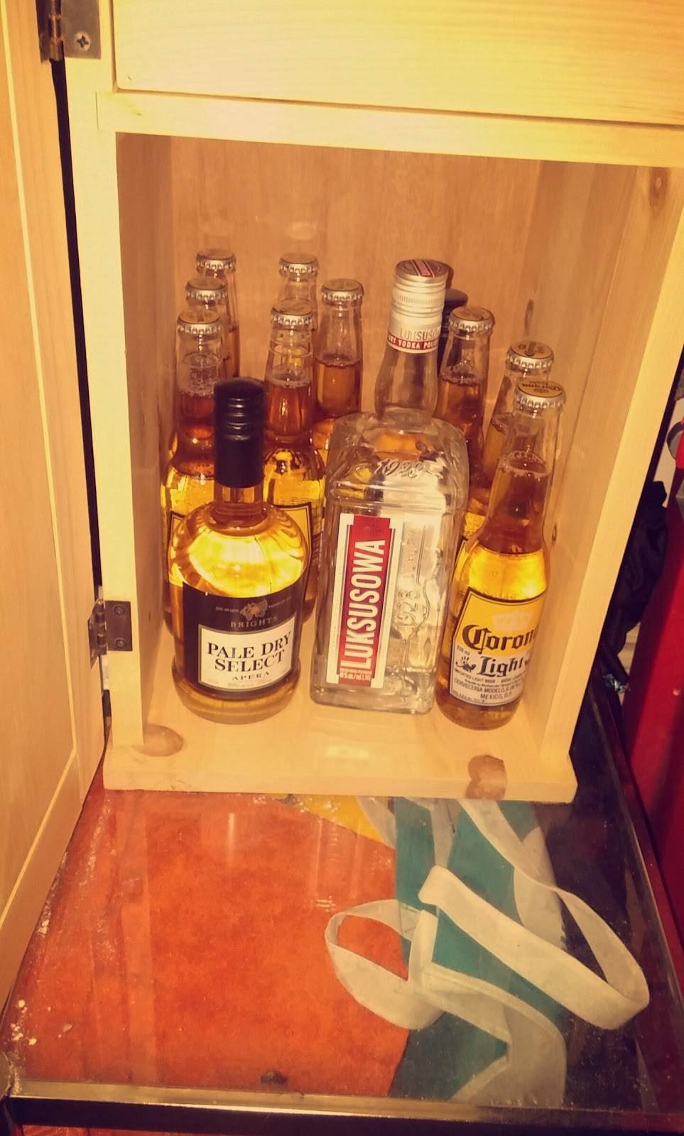 Sidelines Sports Bar & Grill | restaurant | 991 King St E, Cambridge, ON N3H 3P4, Canada | 5196539457 OR +1 519-653-9457