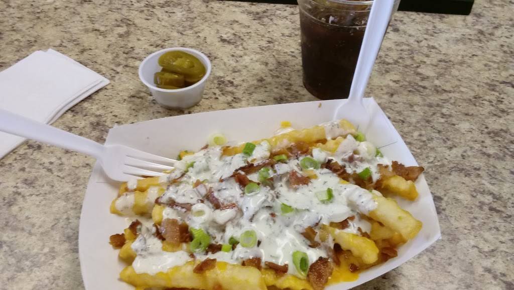 Red Men Club | restaurant | 211 E Main St, New Albany, IN 47150, USA | 8129445263 OR +1 812-944-5263