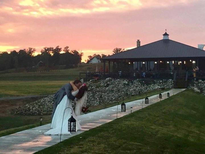 The Riverhouse | restaurant | 11500 State Hwy N, Scott City, MO 63780, USA | 5732640055 OR +1 573-264-0055