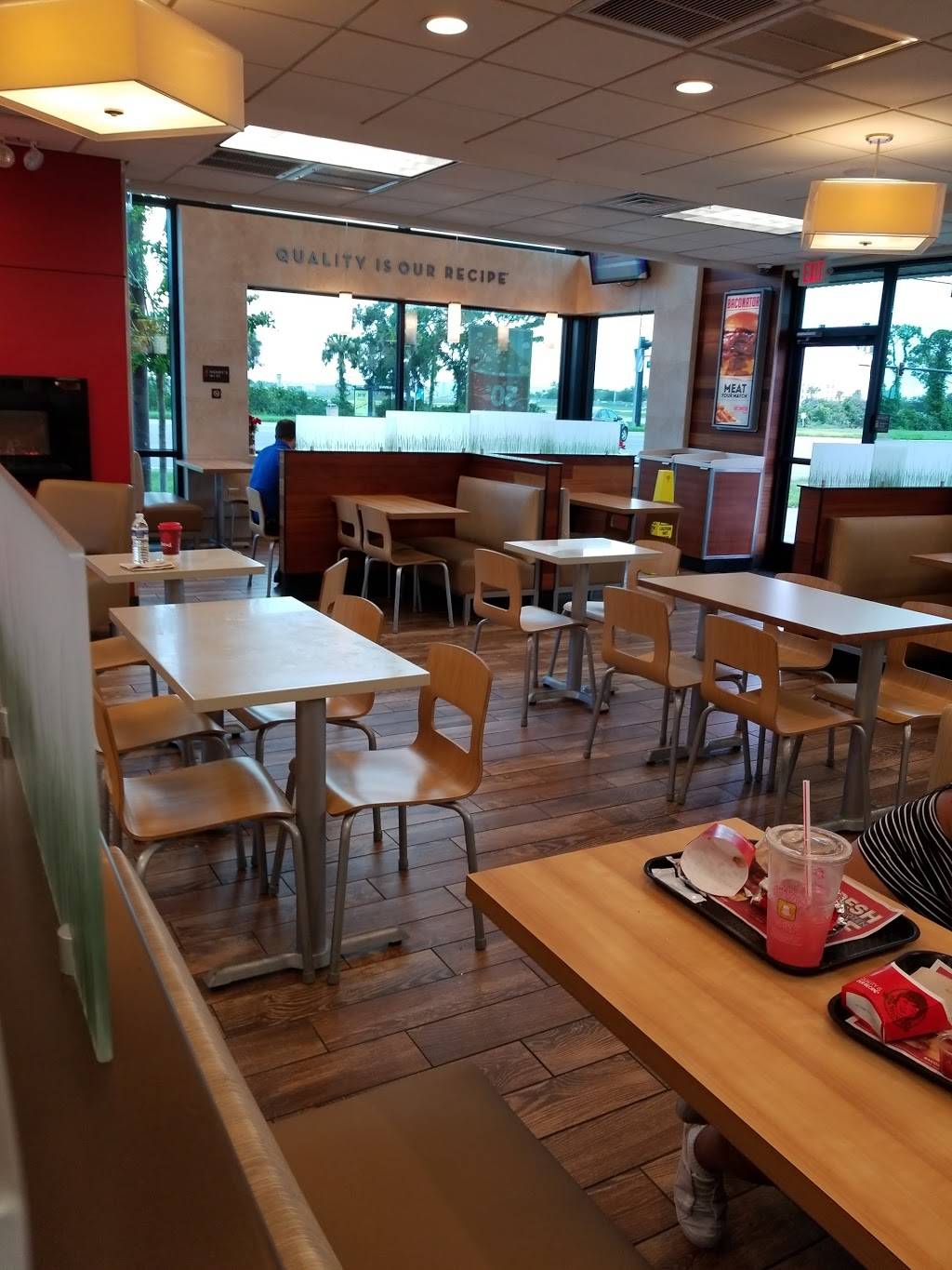 Wendys | restaurant | 1444 W International Speedway Blvd, Daytona Beach, FL 32114, USA | 3862588700 OR +1 386-258-8700