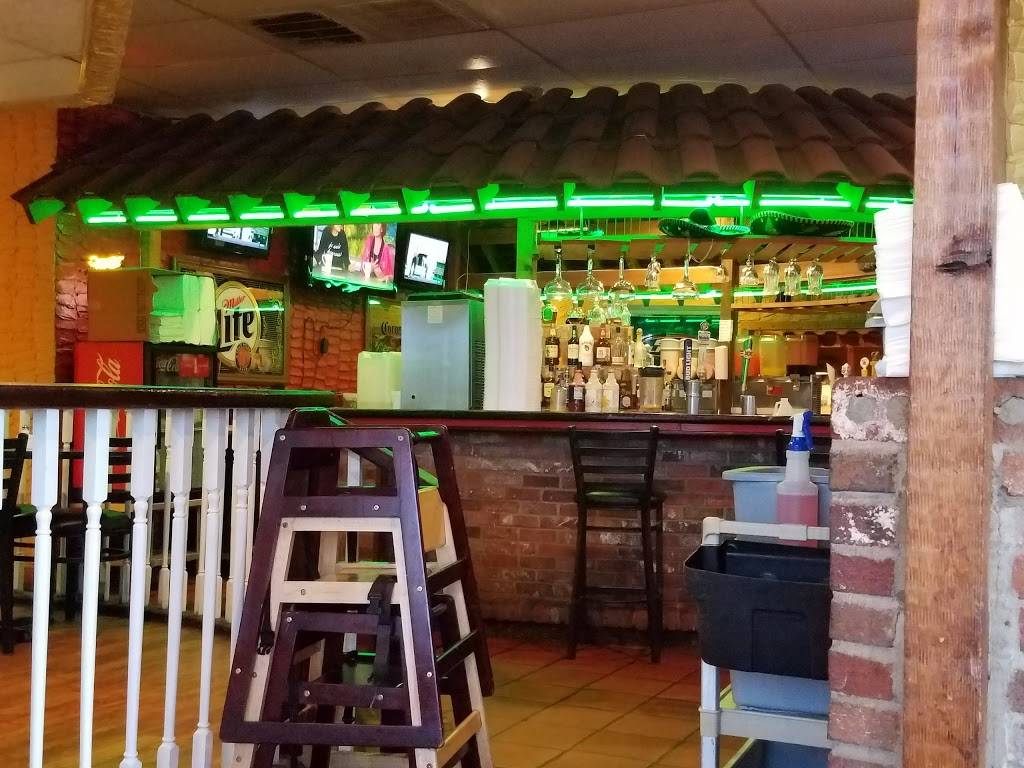 Mexico Viejo | restaurant | 2131 M.L.K. Jr Blvd, Fayetteville, AR 72701, USA | 4795878181 OR +1 479-587-8181