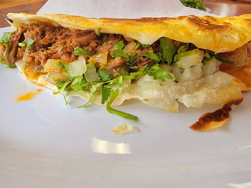 La Central Birrieria & Menuderia | restaurant | 1290 Hollister St suite 106, San Diego, CA 92154, USA | 6192403577 OR +1 619-240-3577