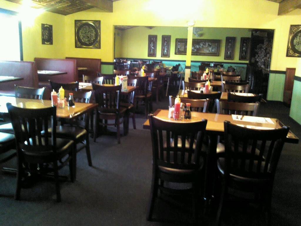 Golden Buddha | restaurant | 10 W 815 N, Howe, IN 46746, USA | 2605622646 OR +1 260-562-2646