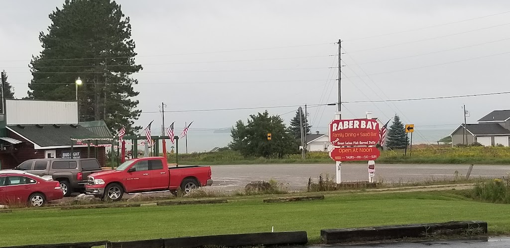 Raber Bay Bar & Restaurant | restaurant | 28826 S Raber Rd, Goetzville, MI 49736, USA | 9062975701 OR +1 906-297-5701