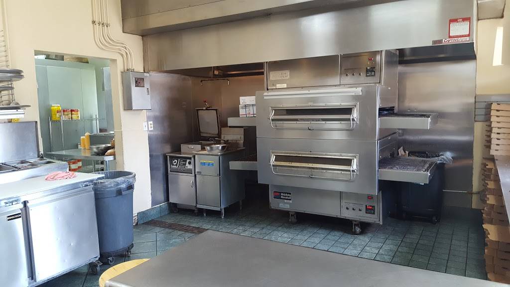 Saylors Pizza & More | restaurant | 2047 Oakland Ave, Elkhart, IN 46516, USA | 5742933683 OR +1 574-293-3683