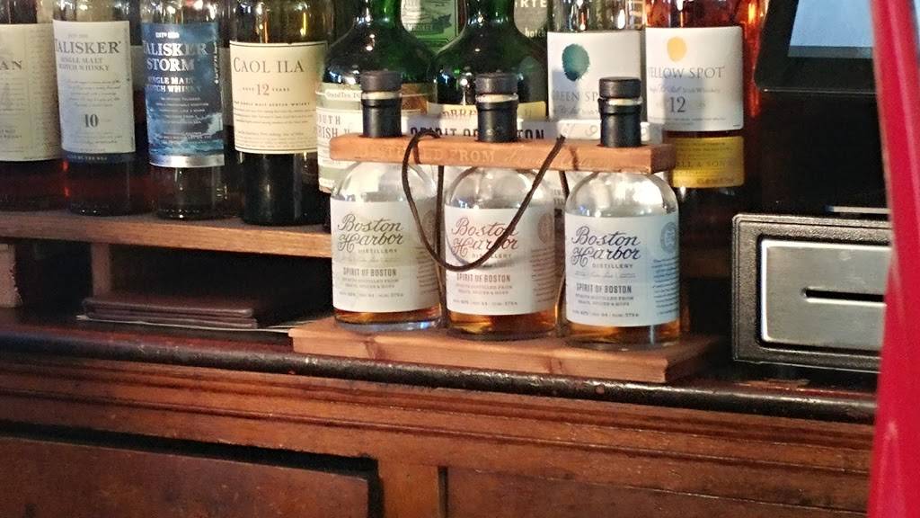 Doyles Cafe | restaurant | 3484 Washington St, Jamaica Plain, MA 02130, USA | 6175242345 OR +1 617-524-2345