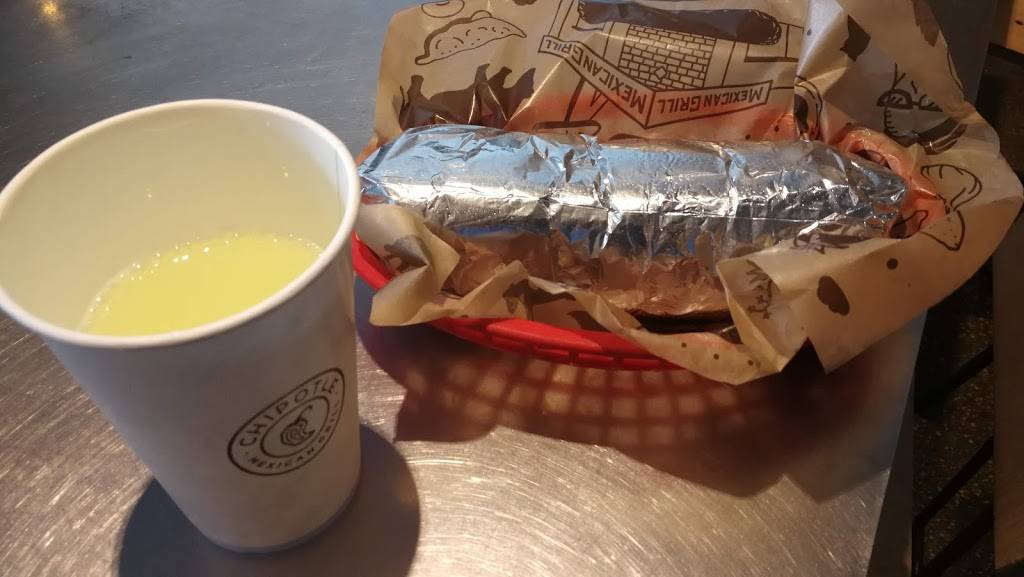 Chipotle Mexican Grill | restaurant | 528 Jericho Turnpike Ste A, Mineola, NY 11501, USA | 5162940709 OR +1 516-294-0709