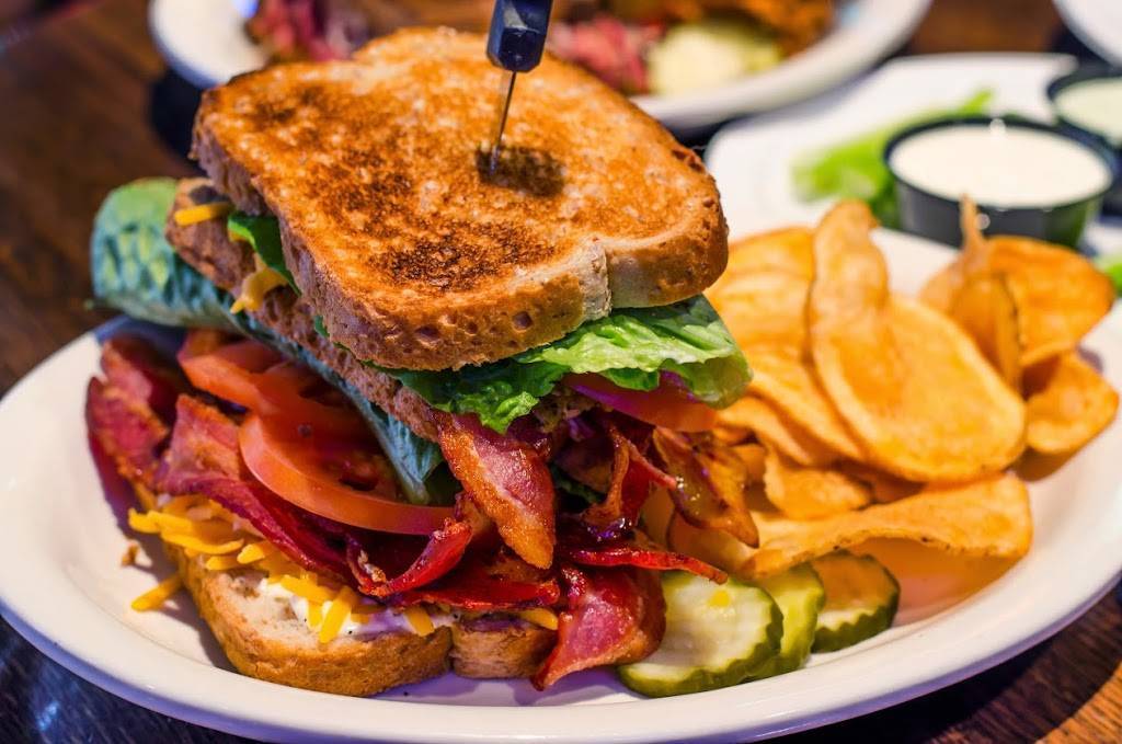 The Peanut | restaurant | 5400 Martway St, Mission, KS 66205, USA | 9135442311 OR +1 913-544-2311