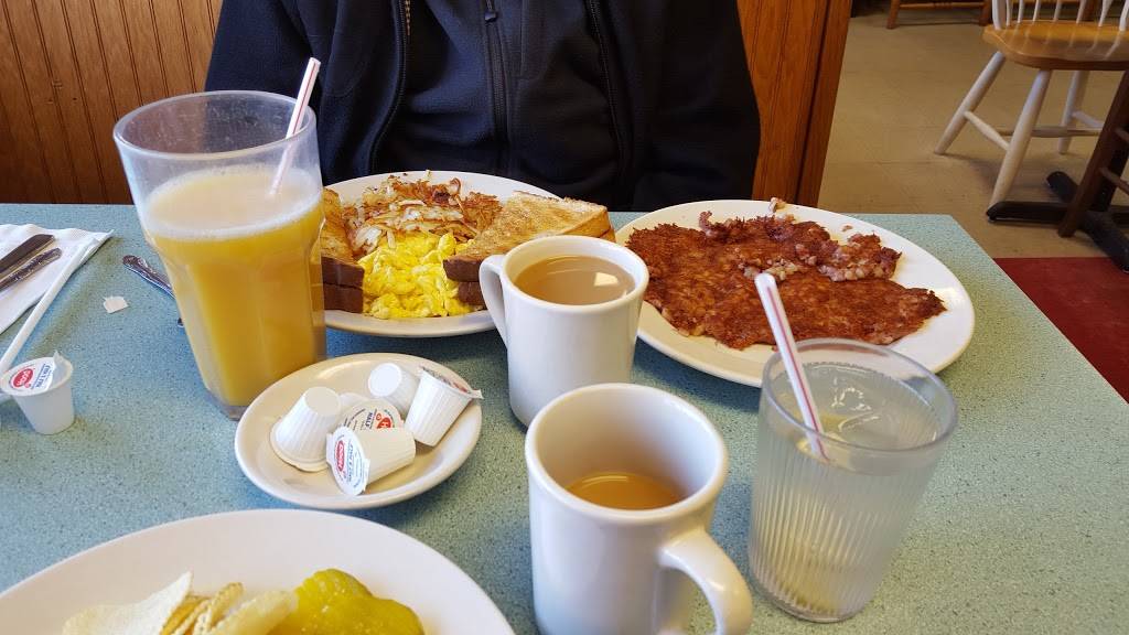 Barbs Riverside Cafe | restaurant | 131 Westminster St, Fitchburg, MA 01420, USA | 9783453797 OR +1 978-345-3797