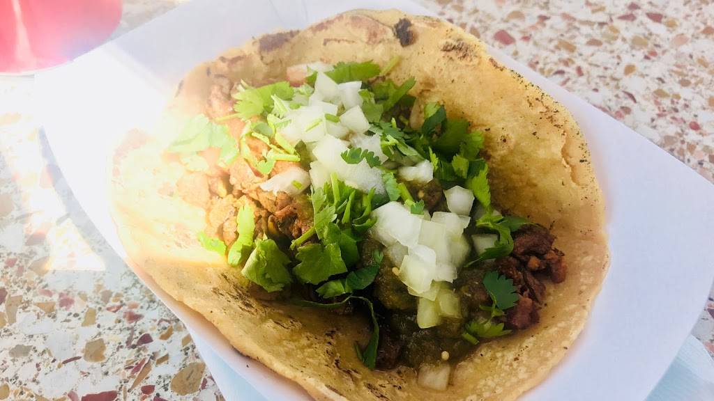 Crazy Coyote Tacos | restaurant | 13033 Malki Road, Banning, CA 92220, USA | 9518492000 OR +1 951-849-2000