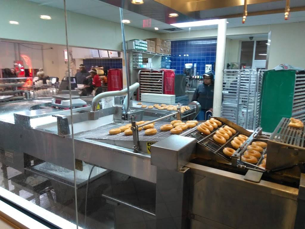 Krispy Kreme | bakery | 119 N Sharon Amity Rd, Charlotte, NC 28211, USA | 7043673096 OR +1 704-367-3096