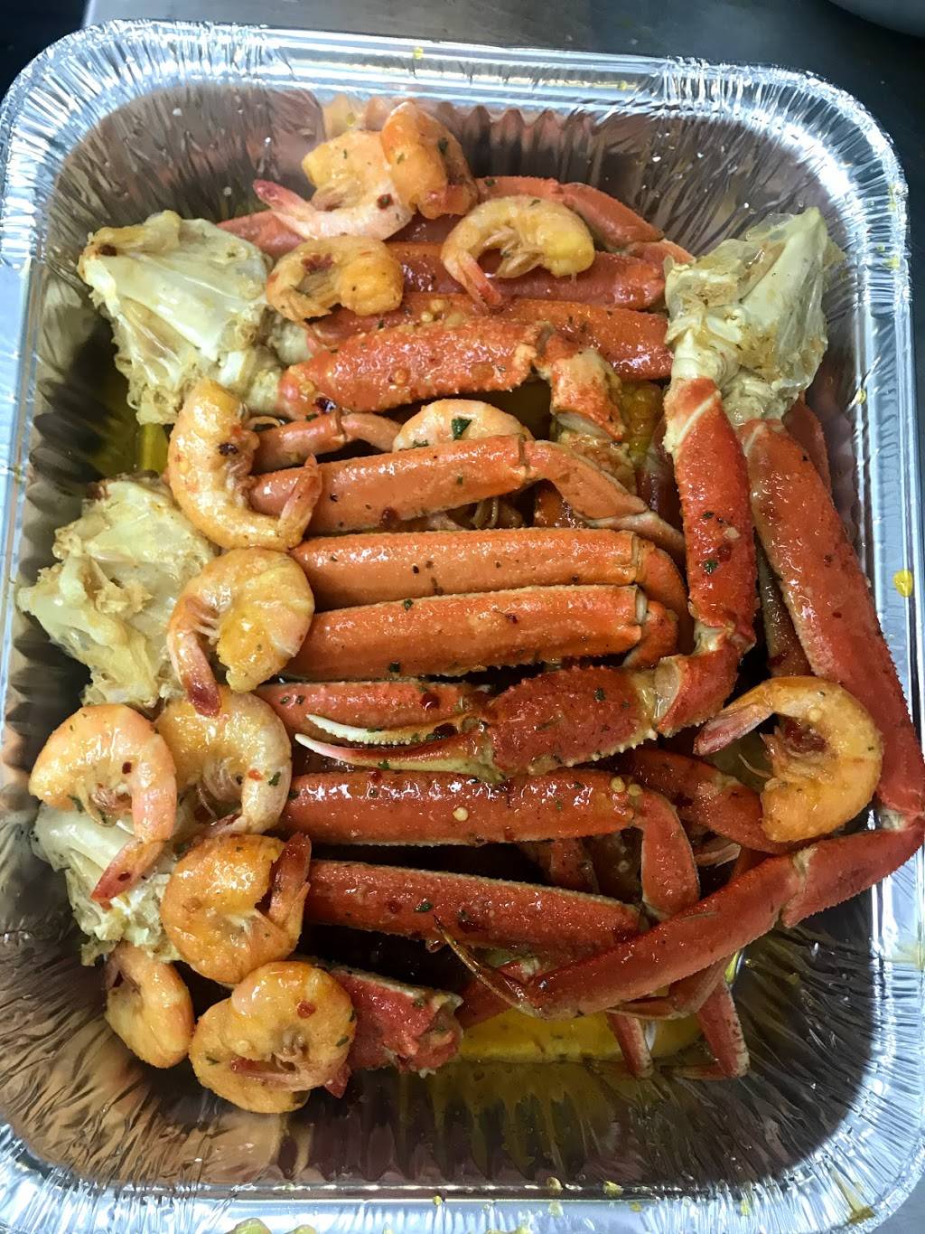 Krispy Krab 2 | restaurant | 7107 N Nebraska Ave, Tampa, FL 33604, USA | 8132388100 OR +1 813-238-8100