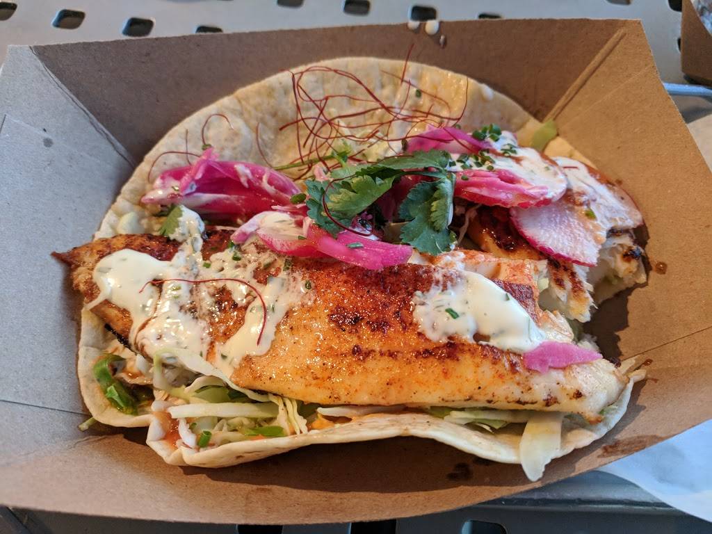 Slapfish | restaurant | 19696 Beach Blvd, Huntington Beach, CA 92648, USA | 7149633900 OR +1 714-963-3900