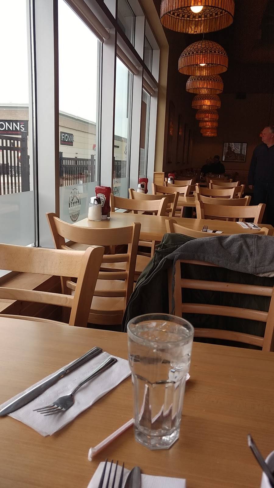 Sunset Grill | restaurant | 367 Cundles Rd E, Barrie, ON L4M 0G9, Canada | 7057379004 OR +1 705-737-9004