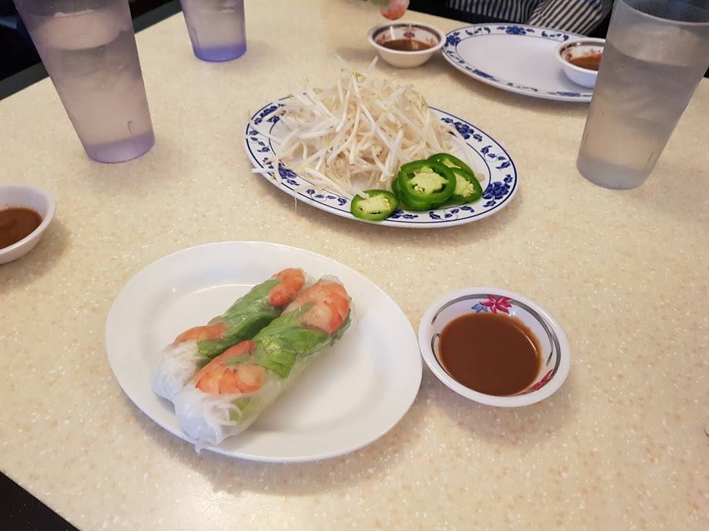 Pho Tai | restaurant | 16876 Southcenter Pkwy, Tukwila, WA 98188, USA | 2065750444 OR +1 206-575-0444