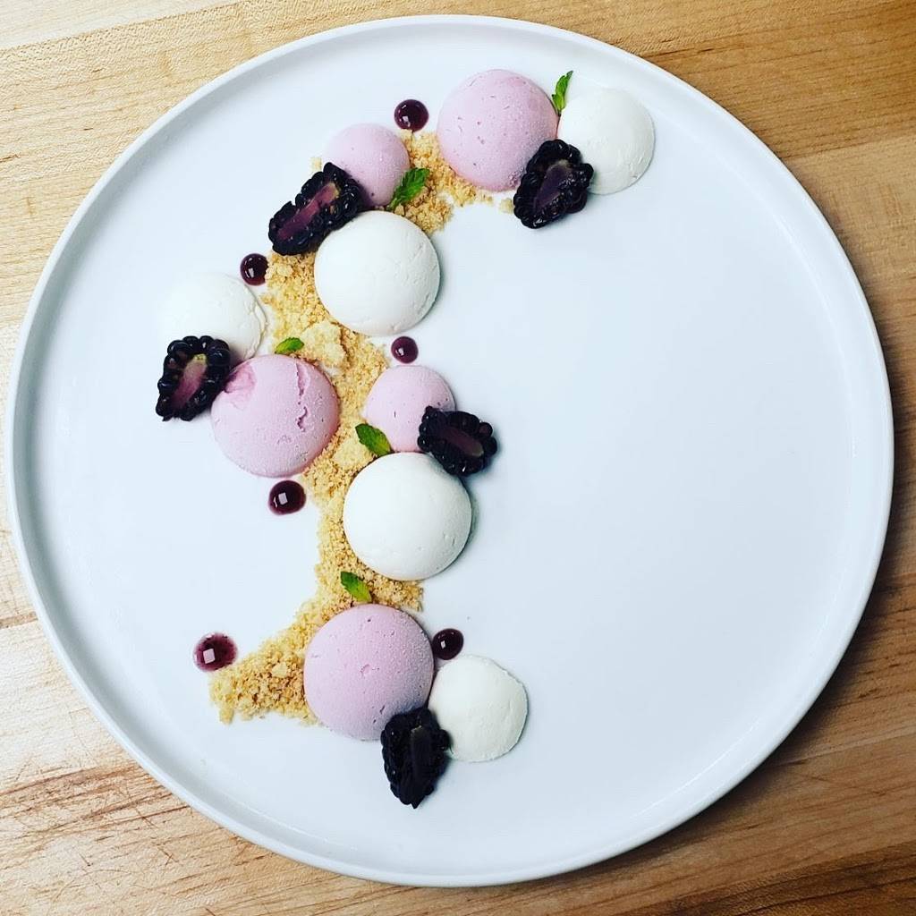 Chamber at Tulsa Club Hotel | restaurant | 115 E 5th St, Tulsa, OK 74103, USA | 9185825760 OR +1 918-582-5760