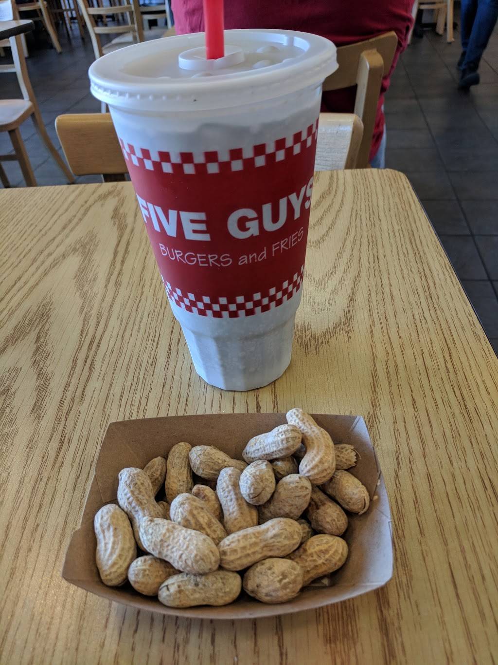 Five Guys | meal takeaway | 40426 Winchester Rd, Temecula, CA 92591, USA | 9512961955 OR +1 951-296-1955