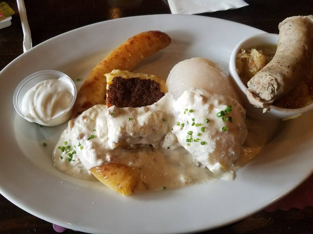 Grand Dukes Restaurant | restaurant | 980 75th St, Downers Grove, IL 60516, USA | 7085945622 OR +1 708-594-5622