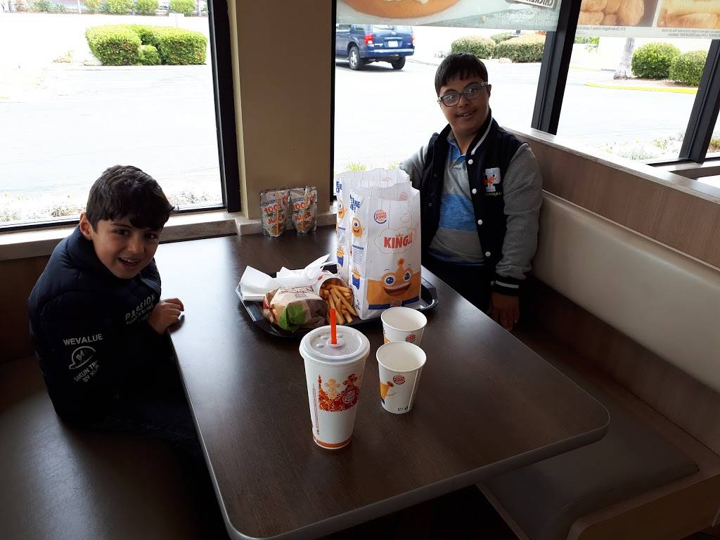 Burger King | restaurant | 6401 Balboa Ave, San Diego, CA 92111, USA | 8585605464 OR +1 858-560-5464