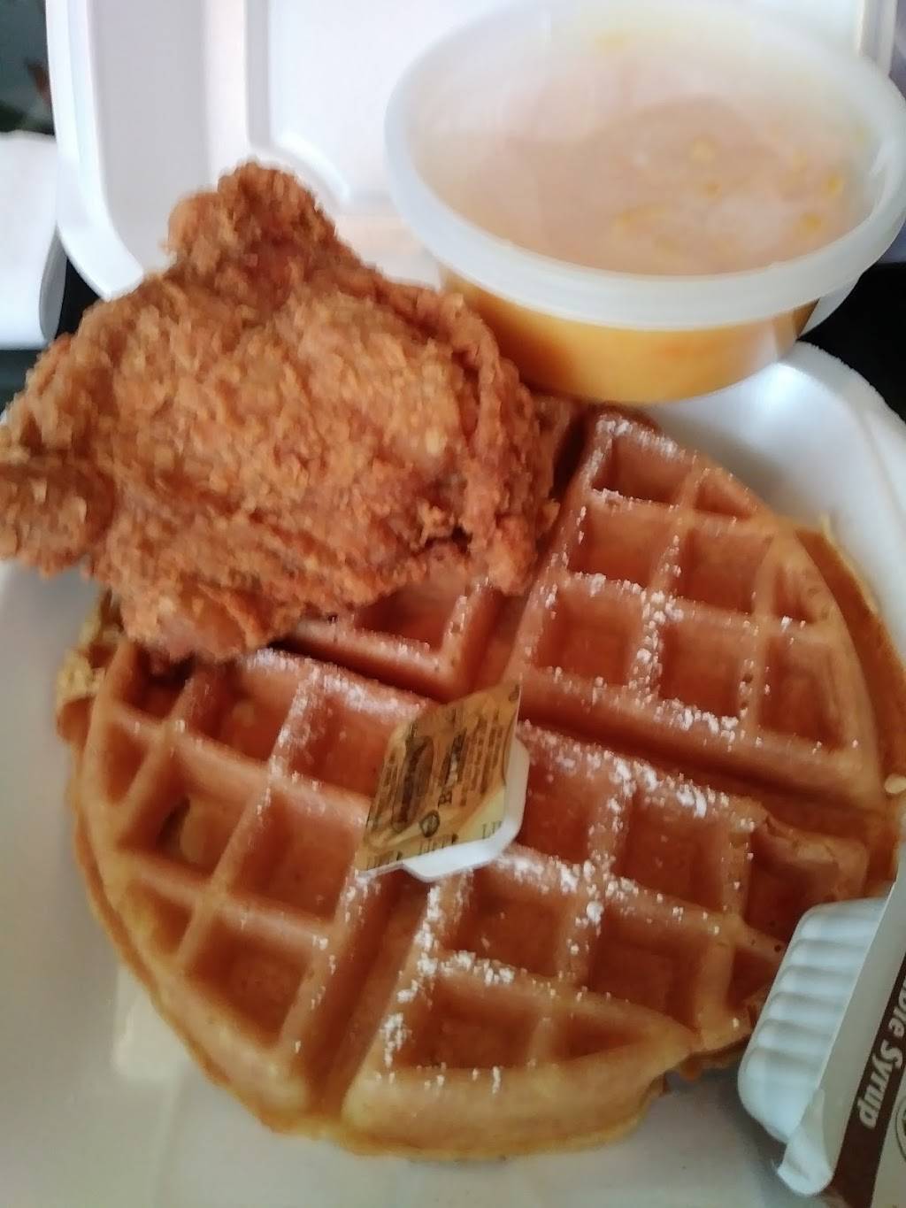 Texas Chicken & Grill | restaurant | 2838, 3300 Greenmount Ave, Baltimore, MD 21218, USA | 4438693252 OR +1 443-869-3252