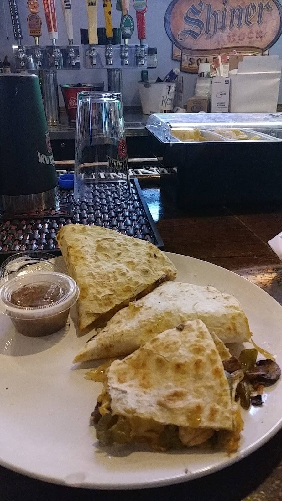 Benders Tavern | restaurant | 4517 W Market St # A, Greensboro, NC 27407, USA | 3362920080 OR +1 336-292-0080