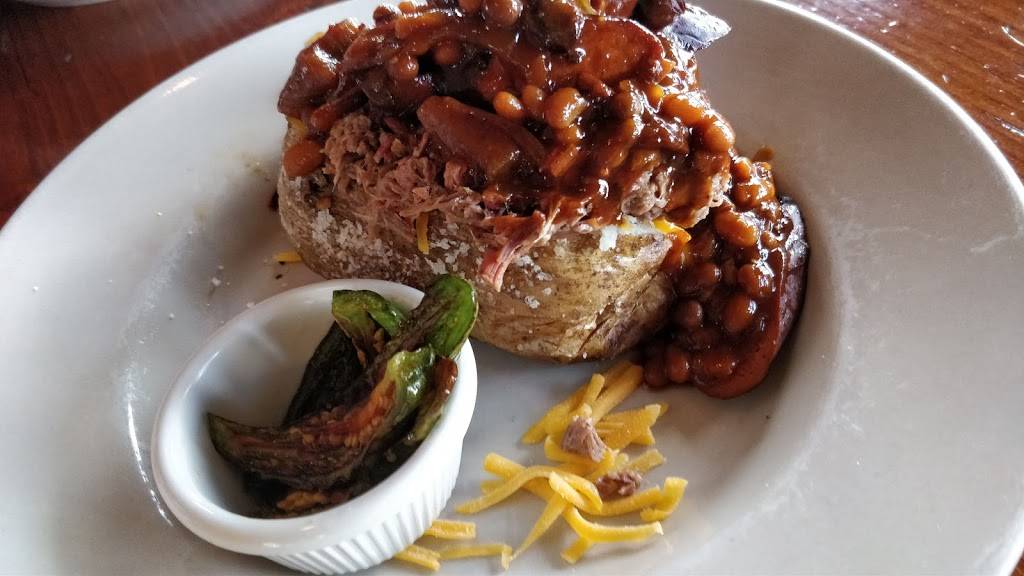 Earls Rib Palace | restaurant | 2121 S Broadway, Edmond, OK 73013, USA | 4057151166 OR +1 405-715-1166