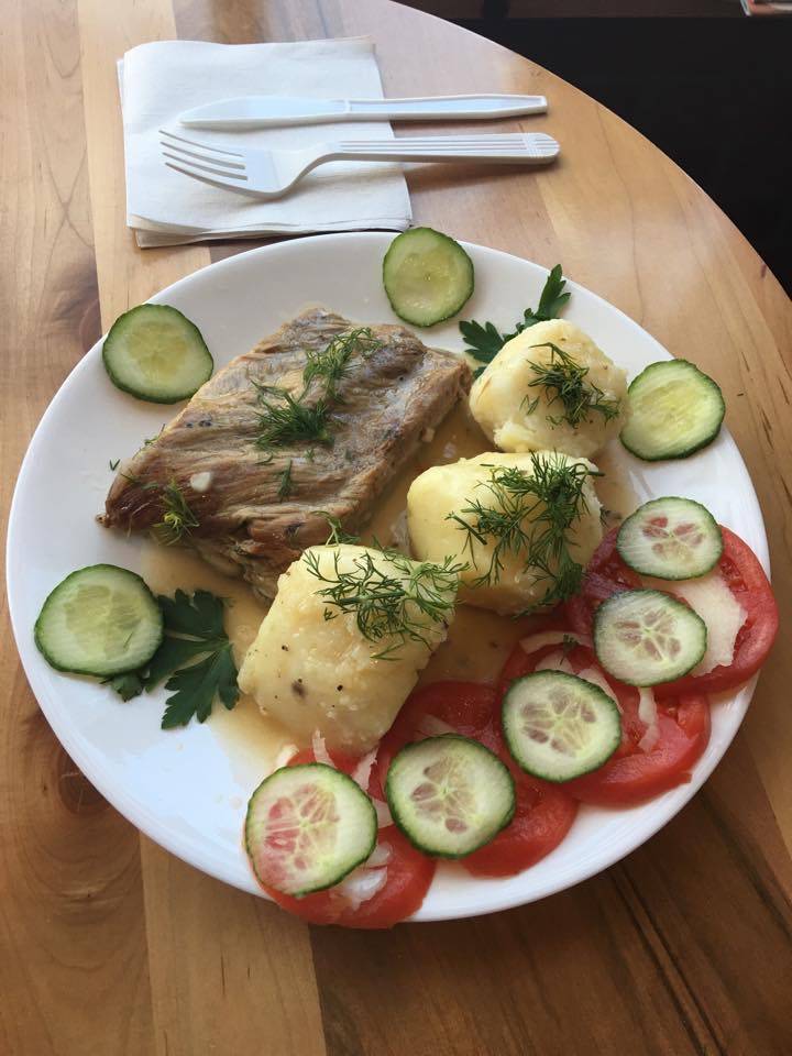 Zdrowo Jak u Mamy | restaurant | 288 Broad St, New Britain, CT 06053, USA | 5705617161 OR +1 570-561-7161