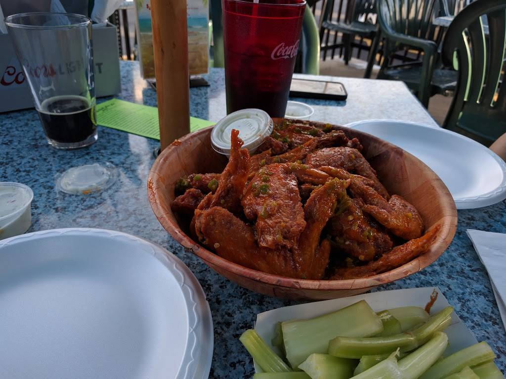 Gators Wing Shack Grill & Pizzeria | restaurant | 1719 N Rand Rd, Palatine, IL 60074, USA | 8477050555 OR +1 847-705-0555