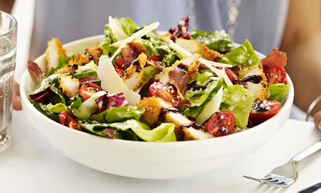 Romanos Macaroni Grill | restaurant | 8850 Rosedale Hwy, Bakersfield, CA 93312, USA | 6615882277 OR +1 661-588-2277