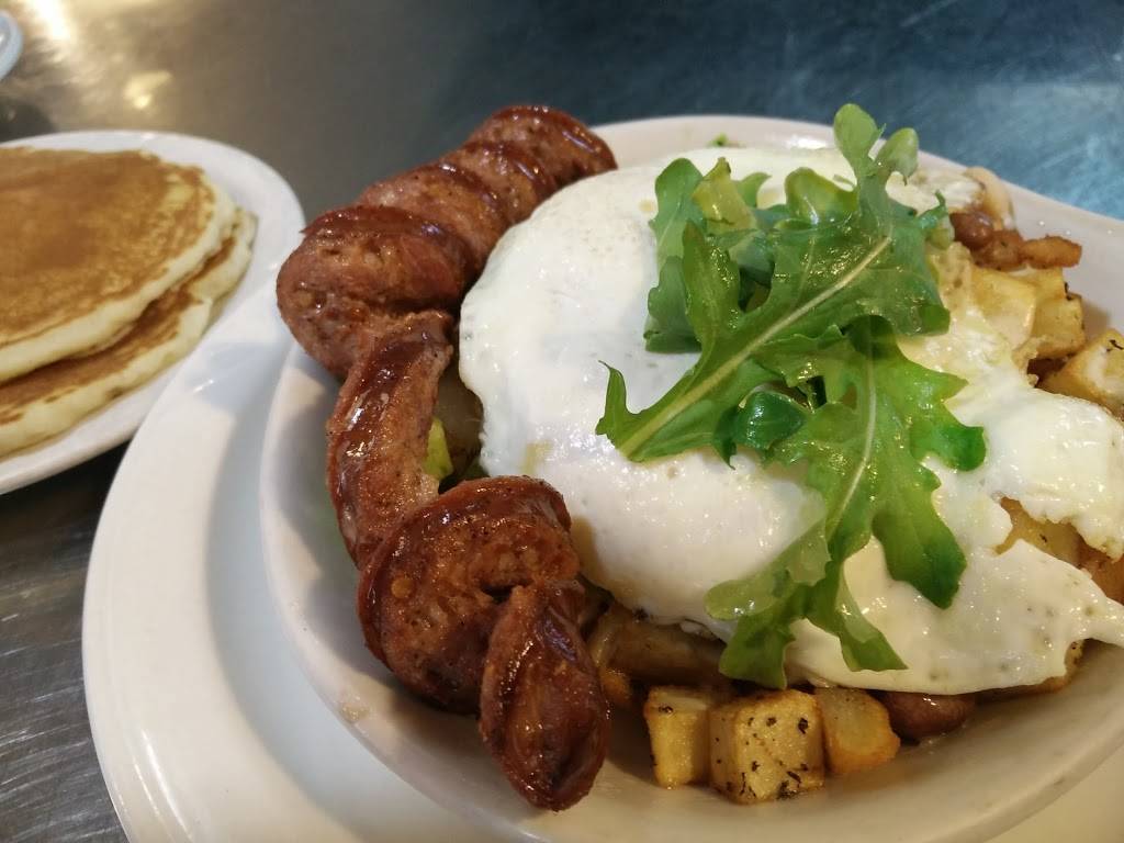 Norwood Restaurant | restaurant | 6101 N Northwest Hwy, Chicago, IL 60631, USA | 7734670316 OR +1 773-467-0316