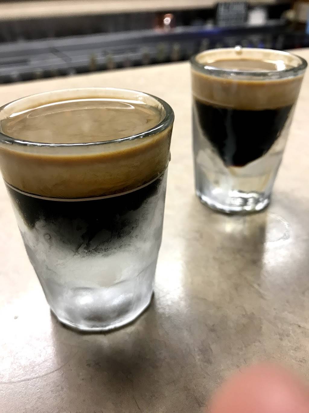 Rock-A-Bago Hall & Mama Cs Pizza | meal takeaway | 4303 W State St, Rockford, IL 61102, USA | 8159775519 OR +1 815-977-5519