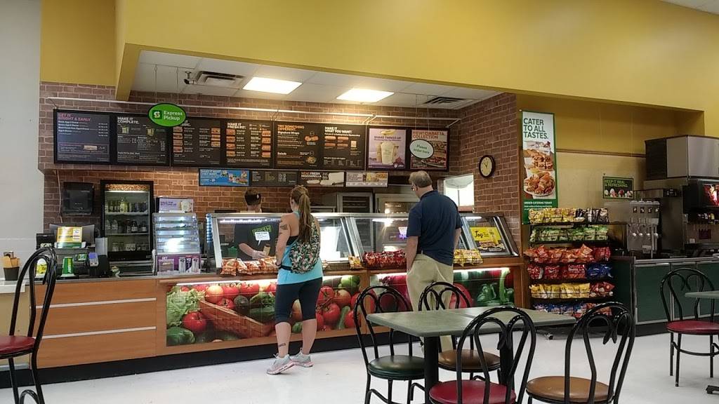 Subway | meal takeaway | 99 W 1280 N, Tooele, UT 84074, USA | 4358825105 OR +1 435-882-5105