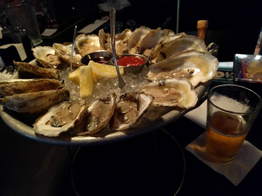 Machos NYC | restaurant | 118A E 15th St, New York, NY 10003, USA | 2126776300 OR +1 212-677-6300