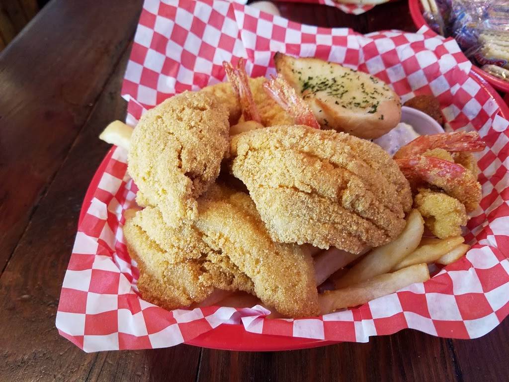 Capt. Bennys Seafood | restaurant | 5700 N Interstate 35 Frontage Rd, Austin, TX 78751, USA | 5124521417 OR +1 512-452-1417