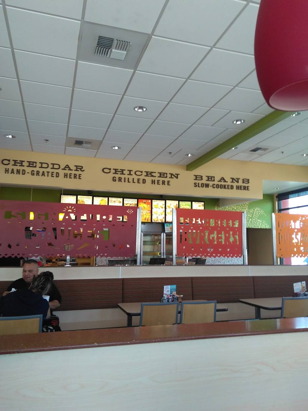 Del Taco | meal takeaway | 135 S. Central Valley Hwy, Shafter, CA 93263, USA | 6616305800 OR +1 661-630-5800