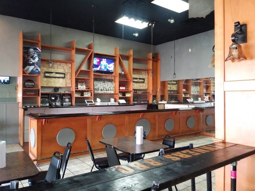 Winners BBQ | restaurant | 3200 14th St, Plano, TX 75074, USA | 9724242400 OR +1 972-424-2400