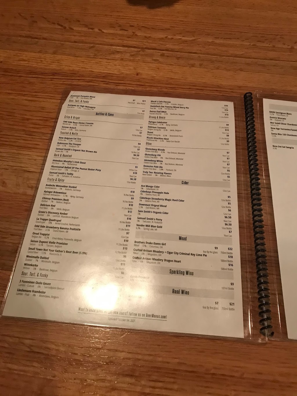 White Elephant Saloon | restaurant | 209 N Main St, Spencer, OH 44275, USA | 3306482520 OR +1 330-648-2520