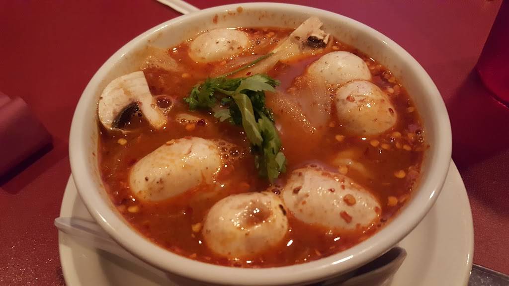 Pad Thai Kitchen | restaurant | 809 E Karsch Blvd, Farmington, MO 63640, USA | 5737470811 OR +1 573-747-0811