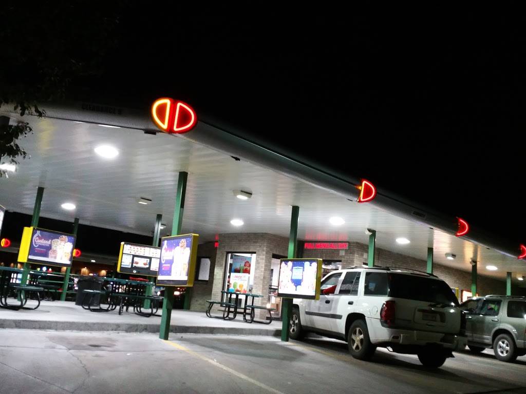 Sonic Drive-In | restaurant | 1300 S Sheridan Blvd, Denver, CO 80232, USA | 3039364110 OR +1 303-936-4110