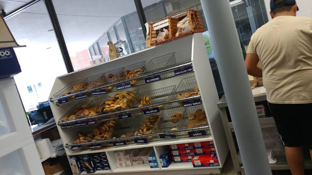 Kingwood Bagel & Sandwich | restaurant | 2855 W Lake Houston Pkwy, Humble, TX 77339, USA | 2813608006 OR +1 281-360-8006