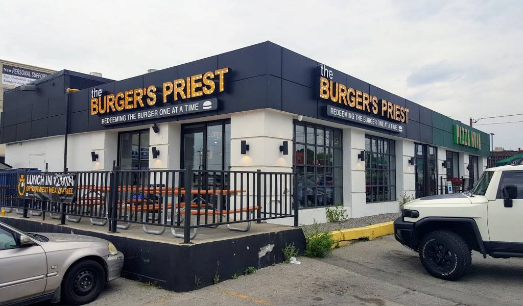 The Burgers Priest | restaurant | 3280 Dufferin St, North York, ON M6A 2T4, Canada | 6473527070 OR +1 647-352-7070