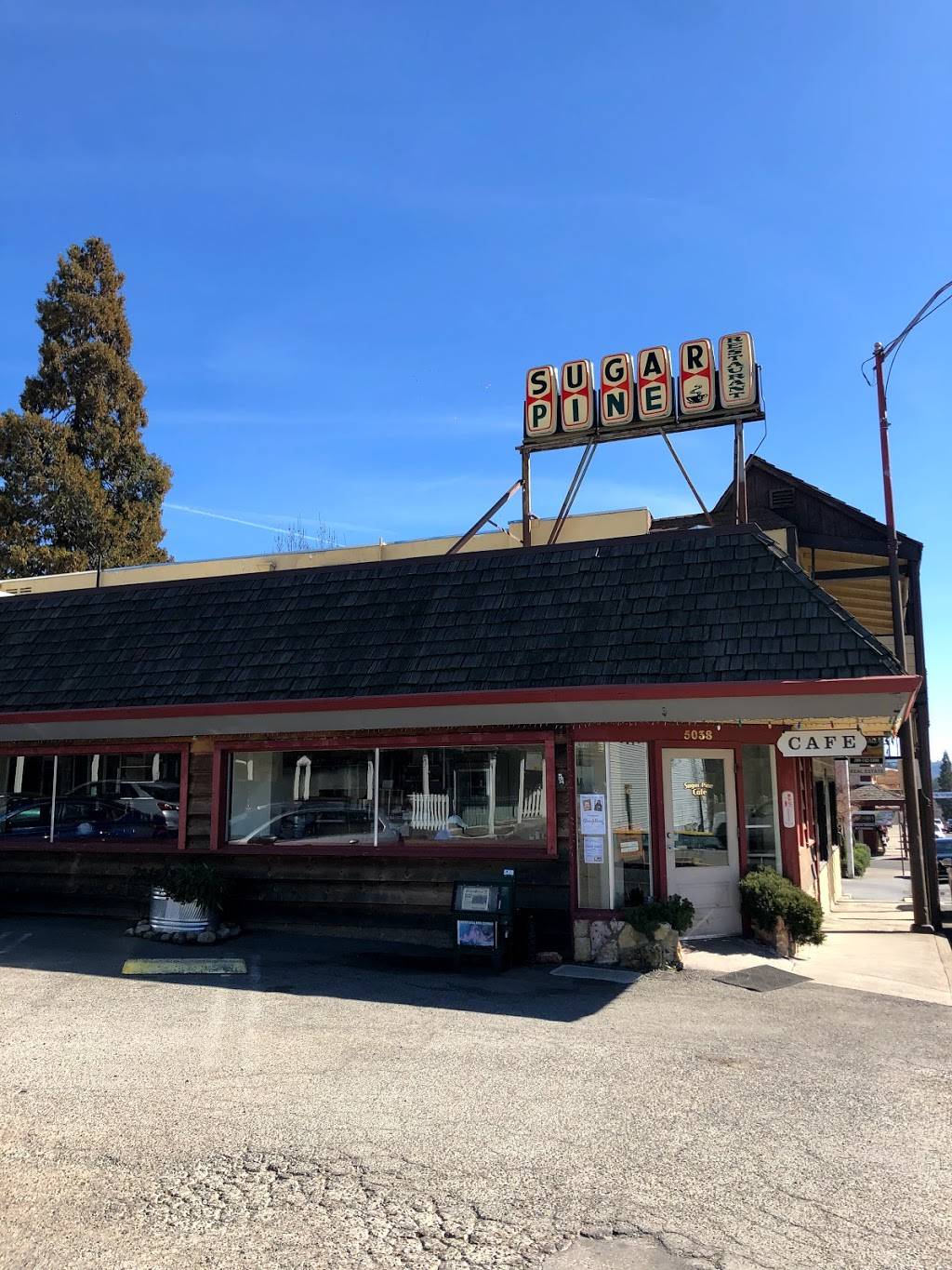 Sugar Pine Cafe | cafe | 5038 CA-140, Mariposa, CA 95338, USA | 2097427793 OR +1 209-742-7793